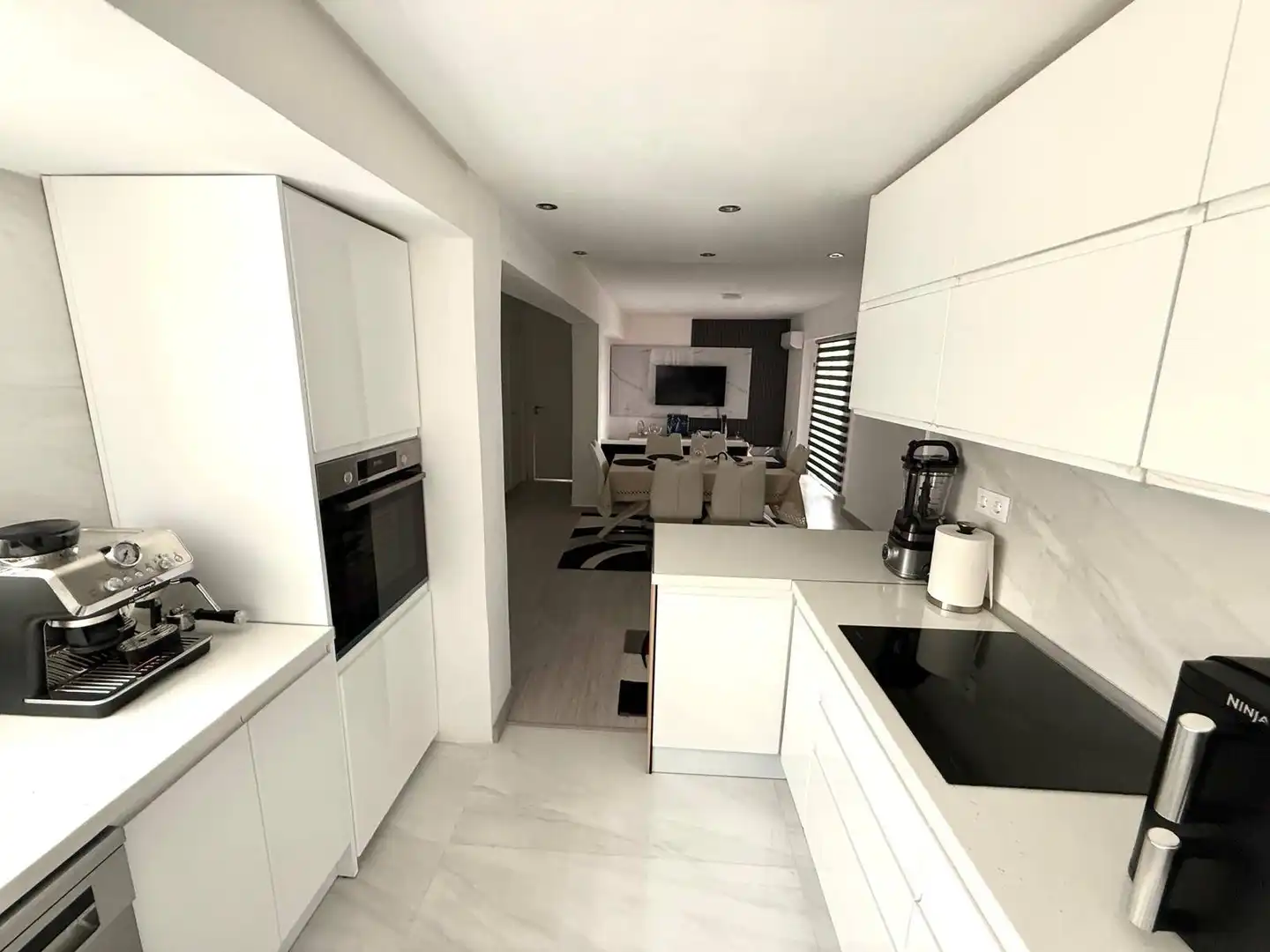 Kitchen of Flat for sale in Valencia  with Air Conditioner, Furnished and Balcony