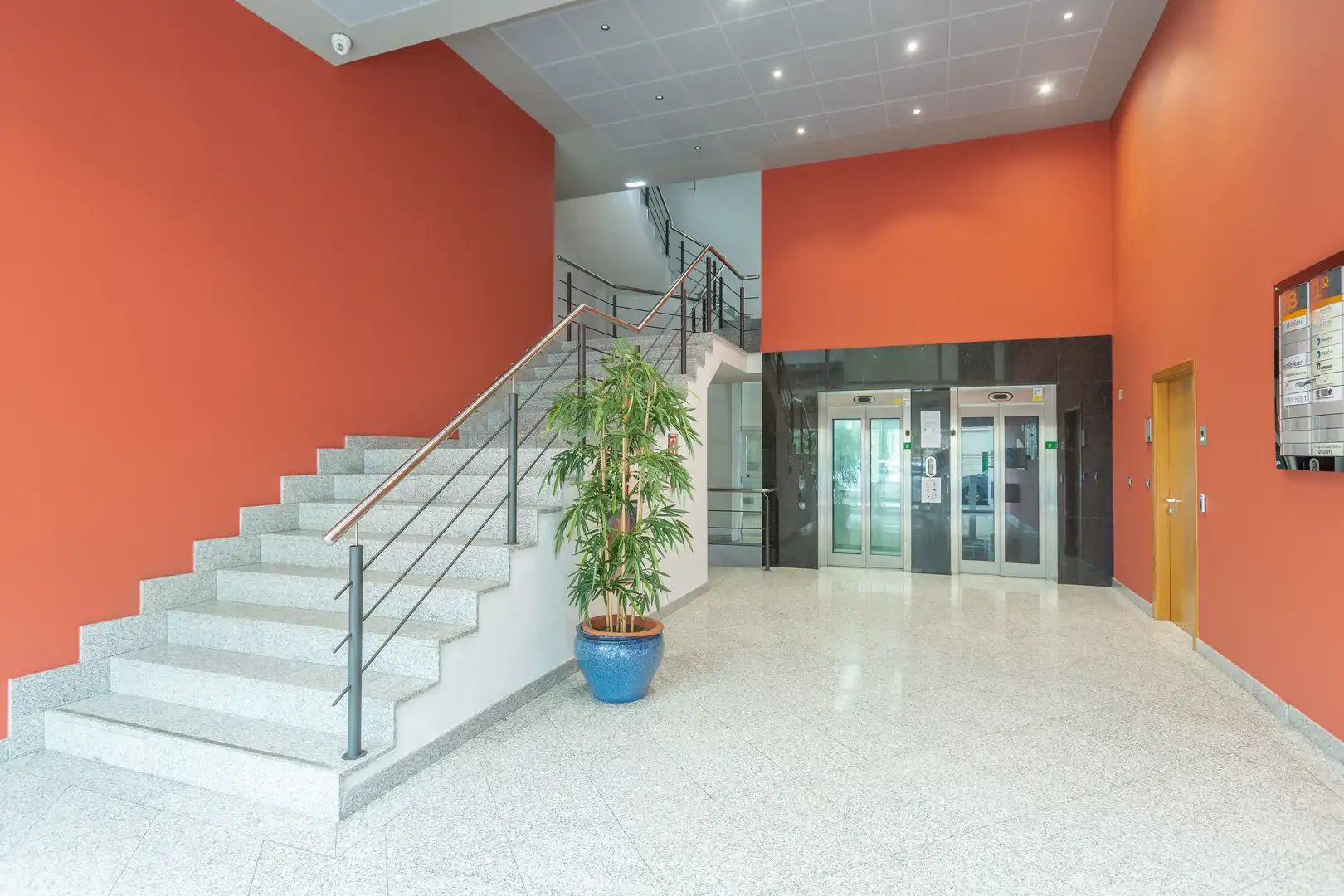 Bureau avec ascenseur à louer à Ibaeta, imagen 11