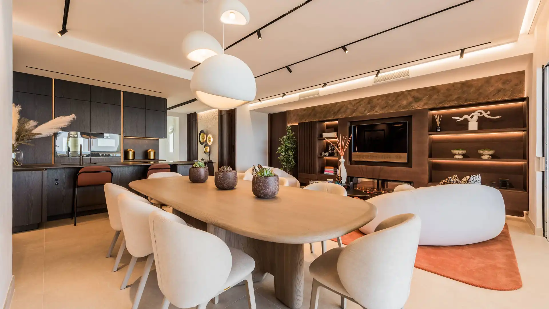 Comedor de Piso en venta en Estepona con Aire acondicionado, Terraza y Trastero