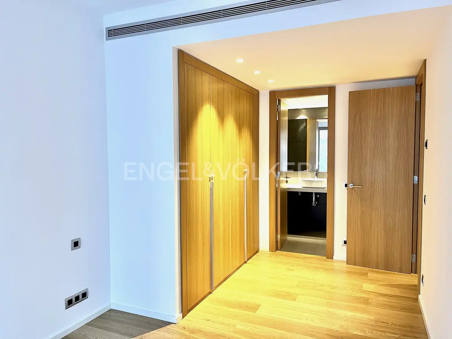 Piso de alquiler en Madrid con Aire acondicionado, Calefacción y Trastero