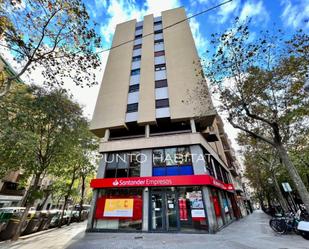 Exterior view of Office to rent in  Barcelona Capital  with Air Conditioner and Heating