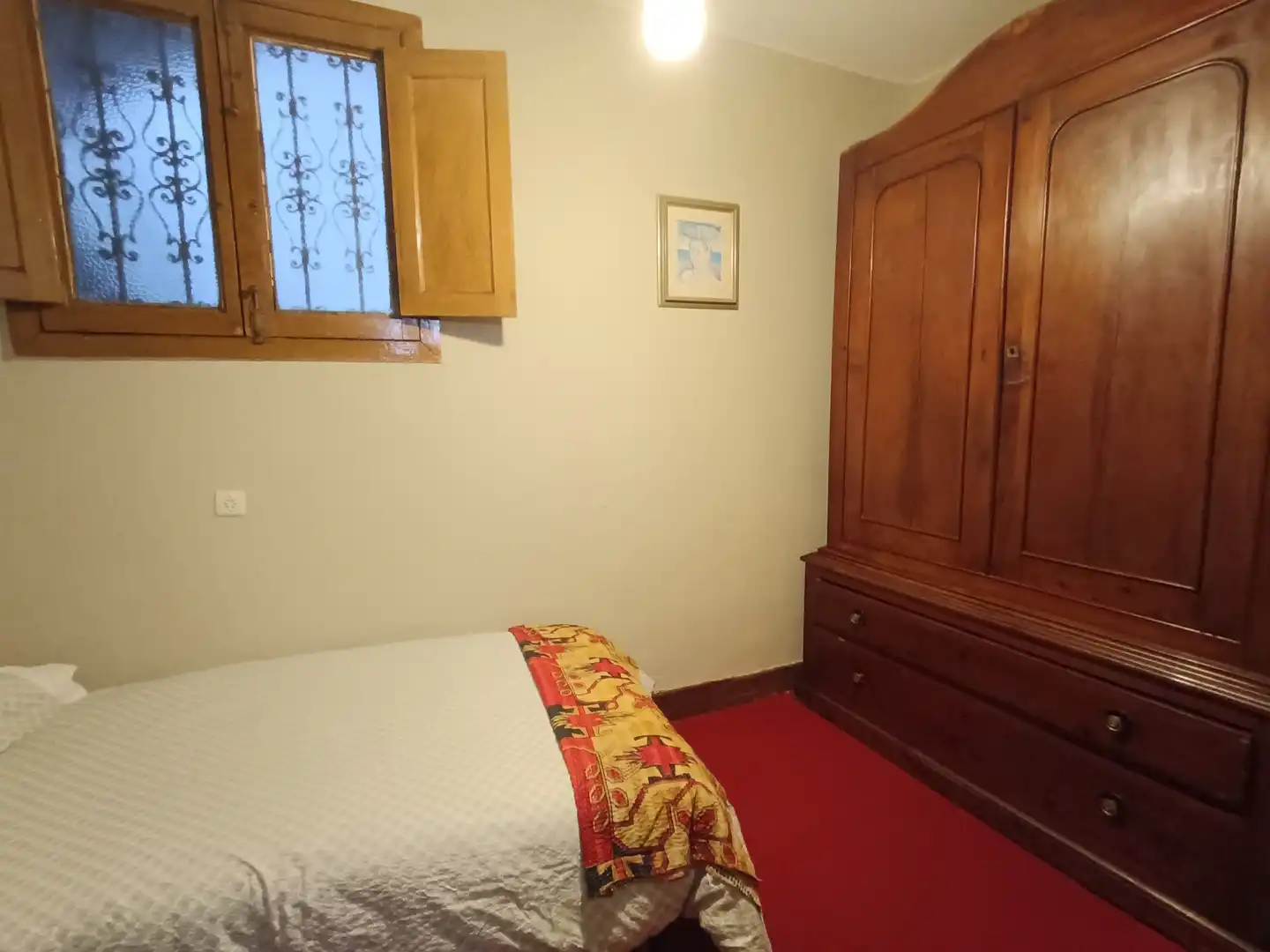 Bedroom of Houses for sale in Pontevedra Capital   with Oven, Washing machine and Microwave