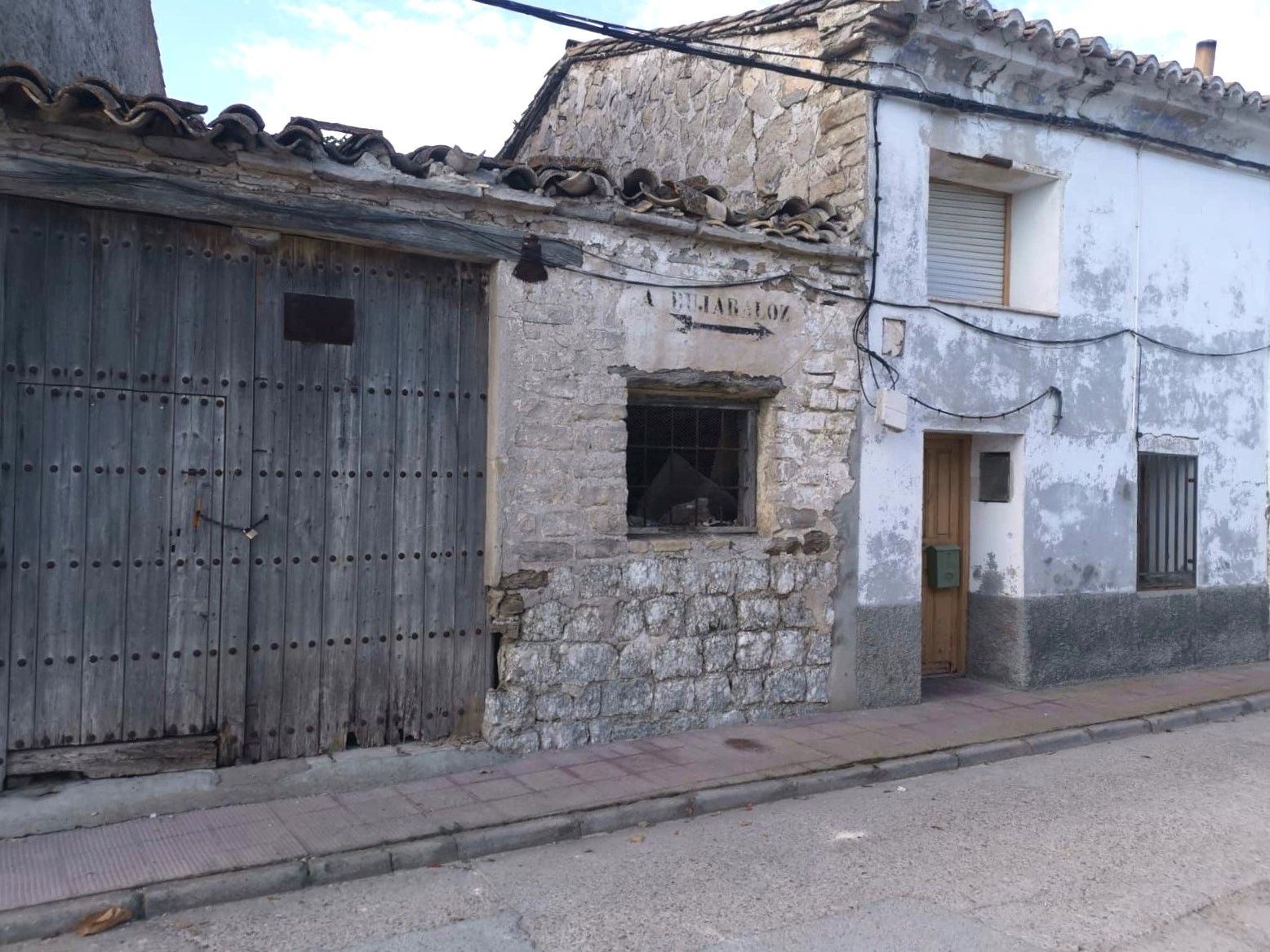 Single-family semi-detached for sale in Alta, Valfarta