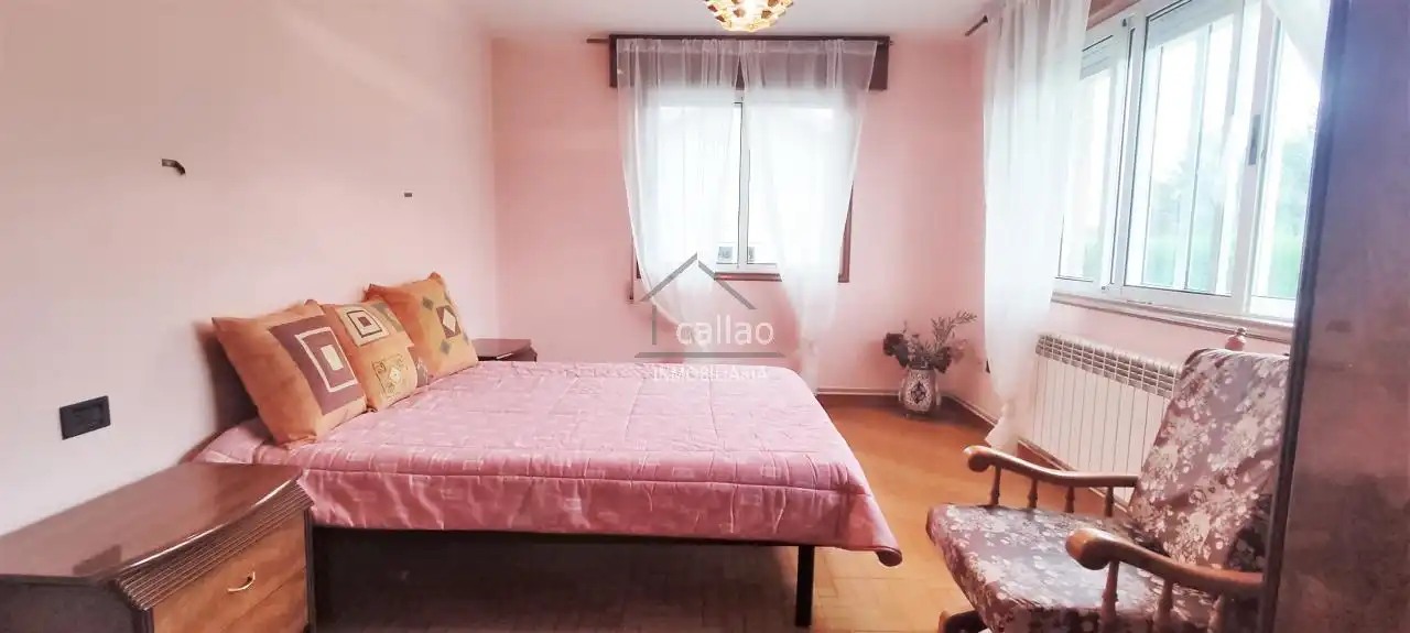 Bedroom of Houses for rent in Mugardos  with Heating, Private garden and Furnished