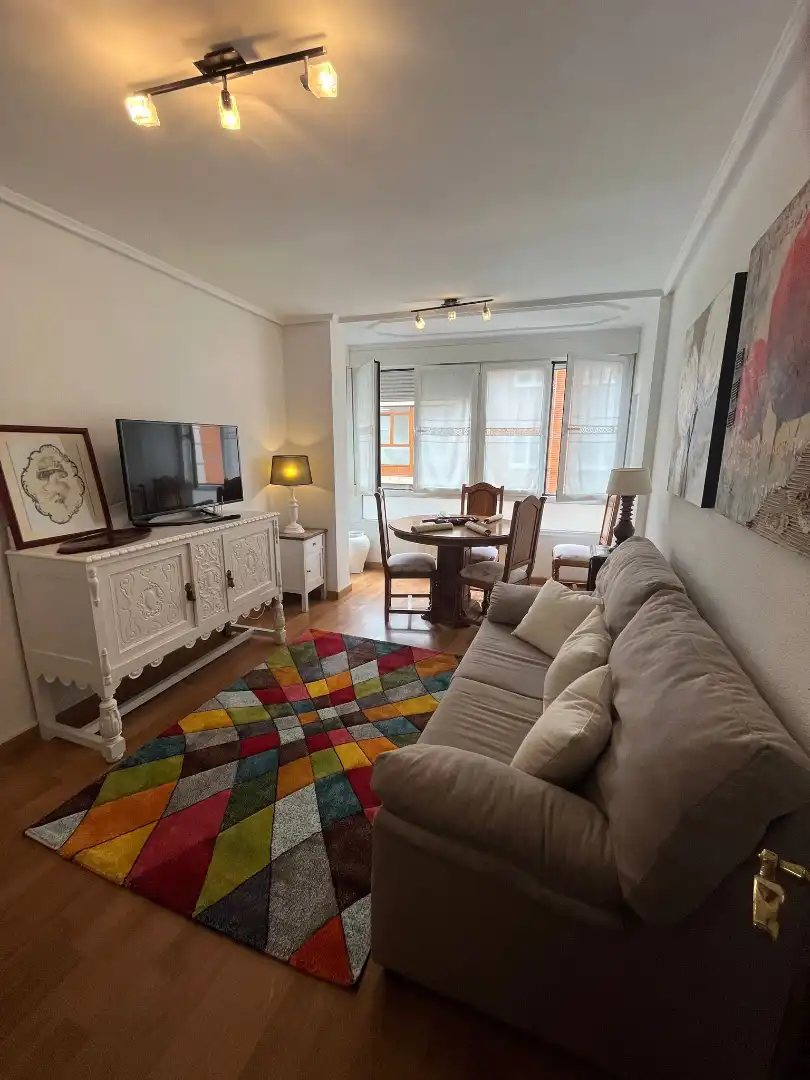 Sala de estar de Piso en venta en Gijón  con Calefacción y Amueblado