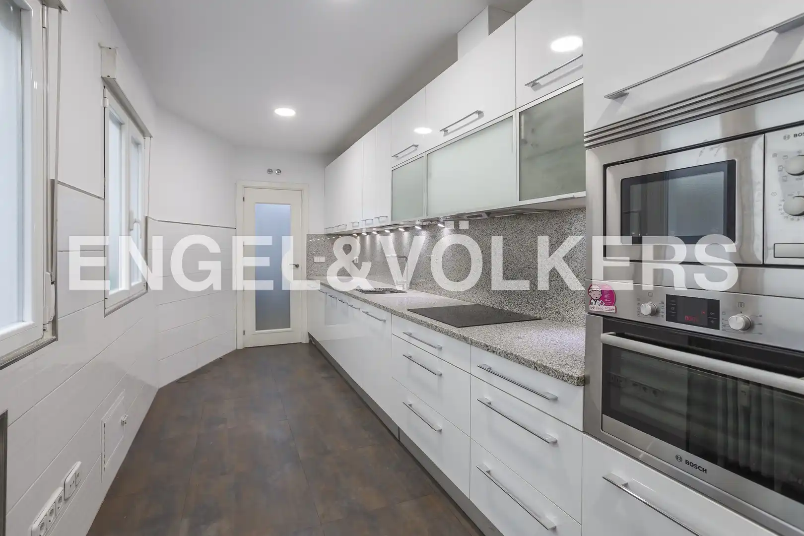 Kitchen of Flat for rent in Madrid  with Heating, Terrace and Balcony
