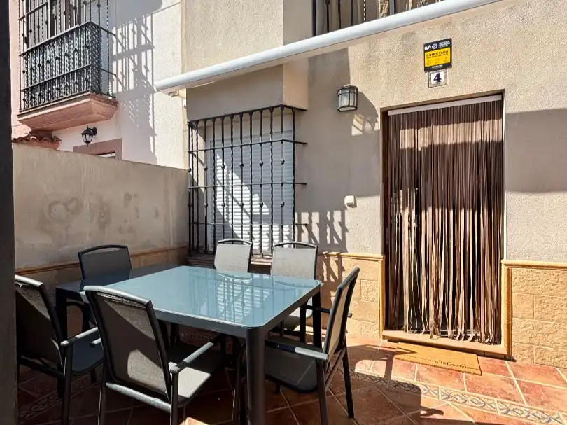 Adossat amb jardí de lloguer a Acedia 4