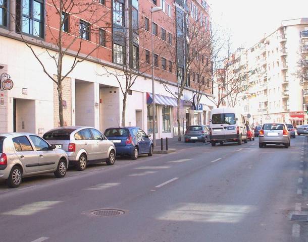 Garaje en Alquiler en Avenida Lagunas de Ruidera en Larache