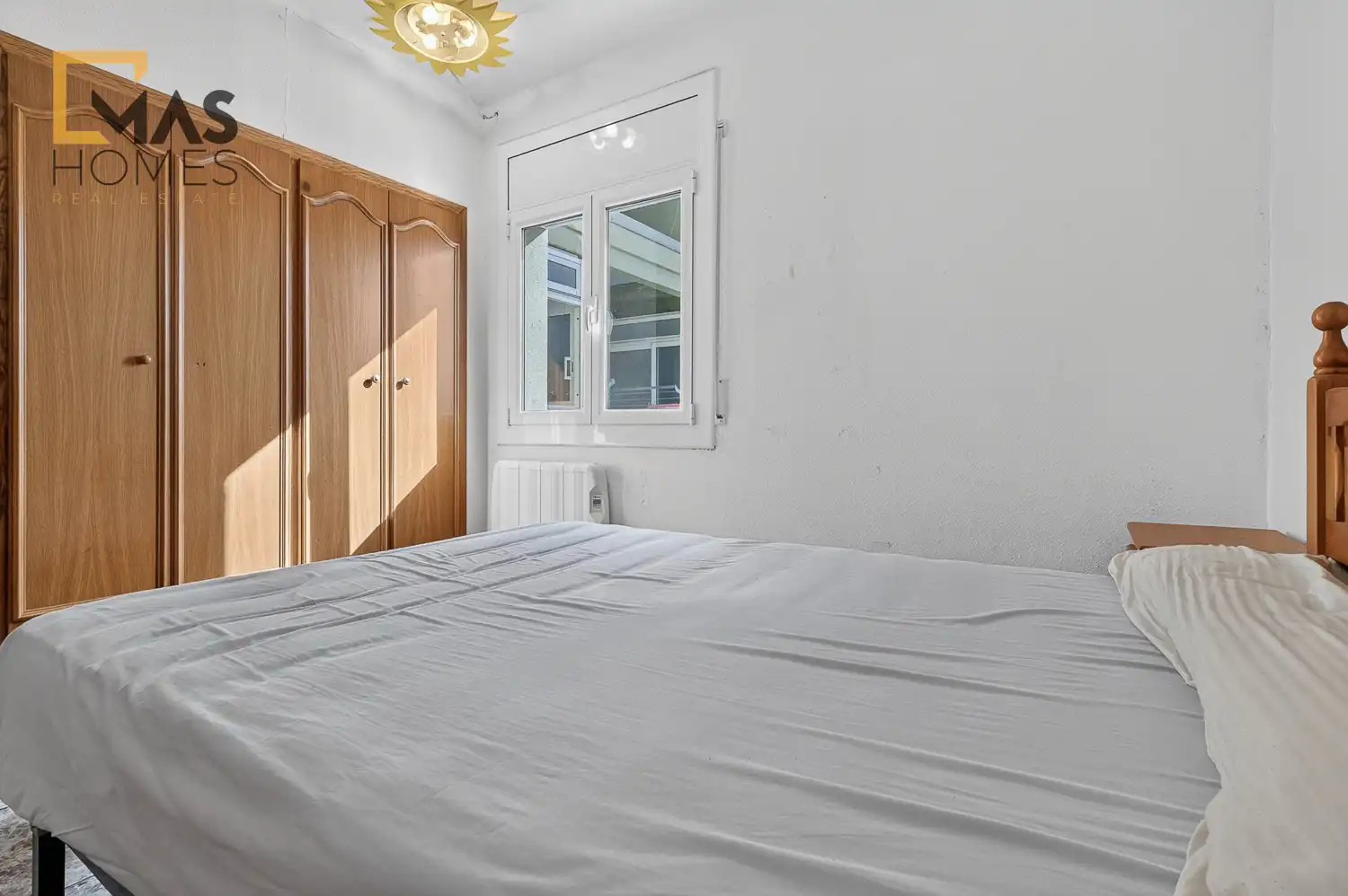 Habitación de Piso en venta en Terrassa con Aire acondicionado, Calefacción y Terraza