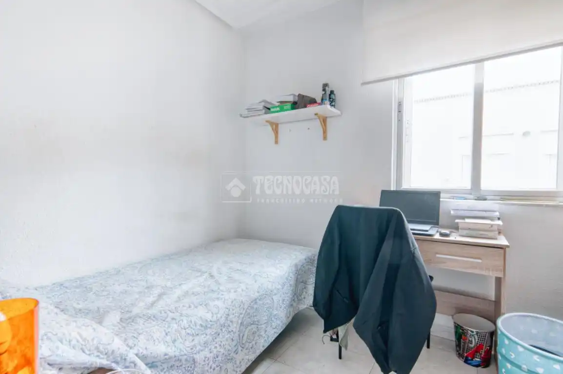 Habitación de Piso en venta en Salamanca con Calefacción y Balcón