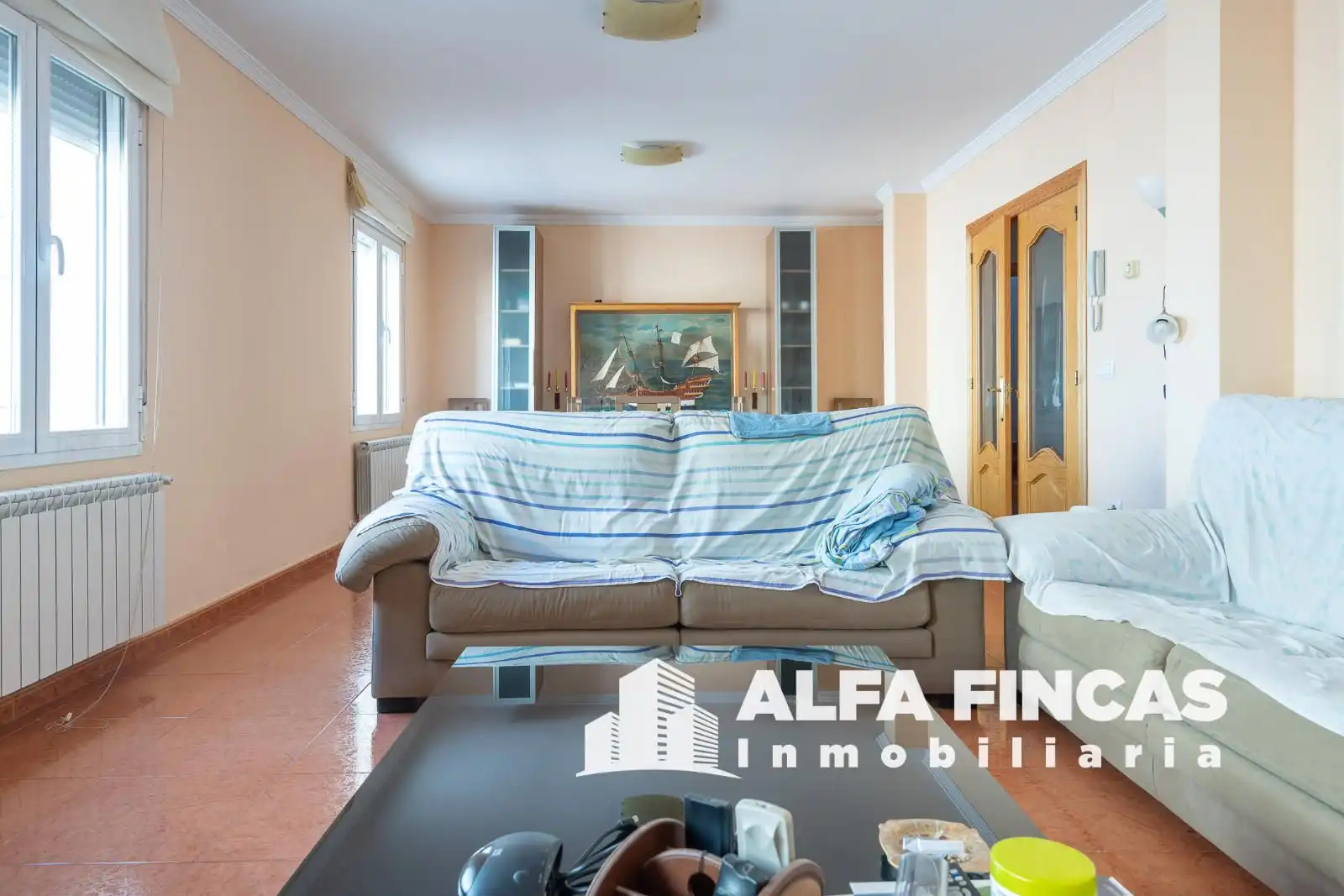 Sala de estar de Casa o chalet en venta en San Clemente con Calefacción, Jardín privado y Terraza
