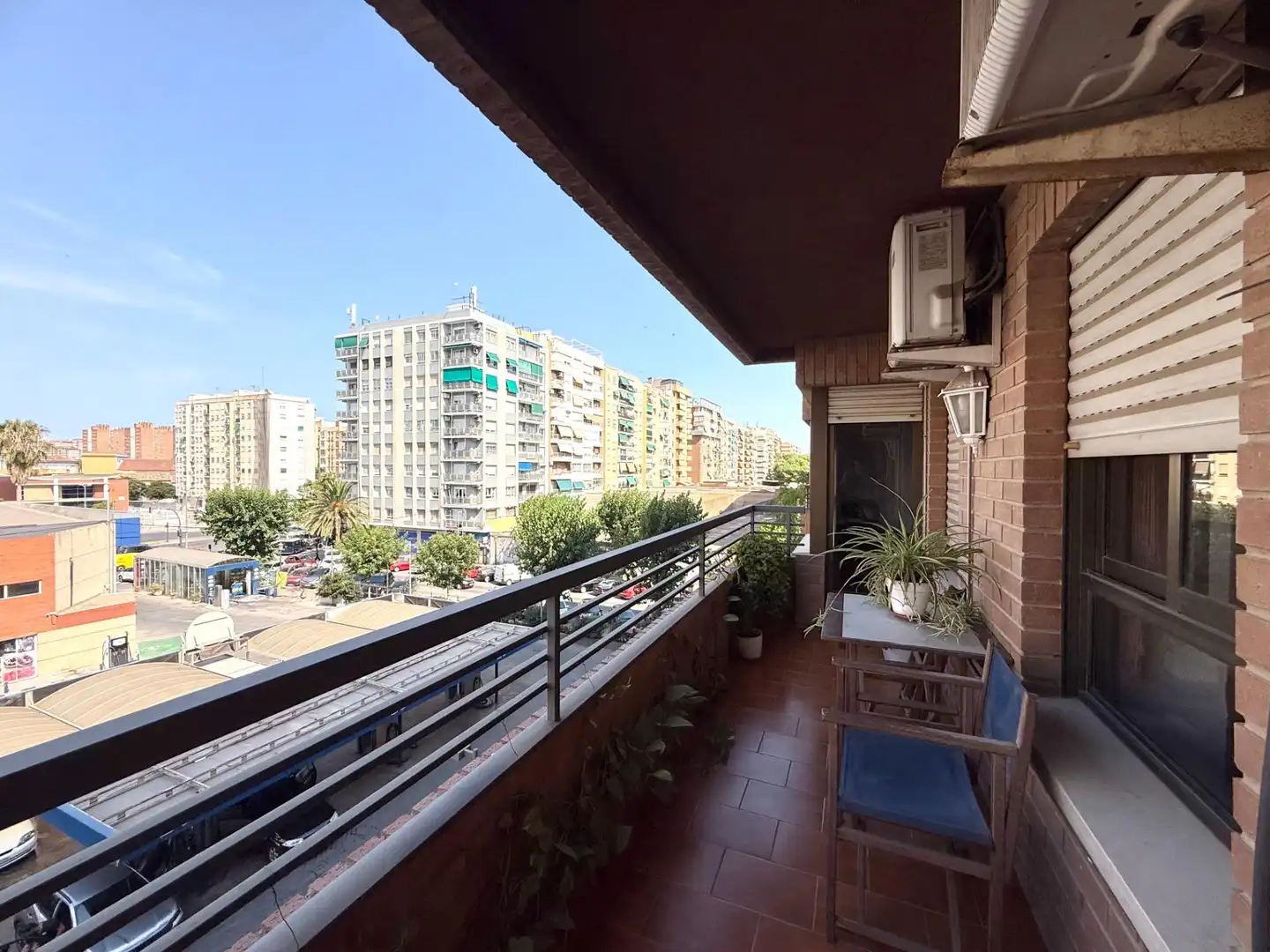 Vista exterior de Piso en venta en Valencia con Aire acondicionado, Terraza y Balcón