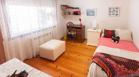 Foto 4 de Casa adosada en venta en Ribadavia, Ourense