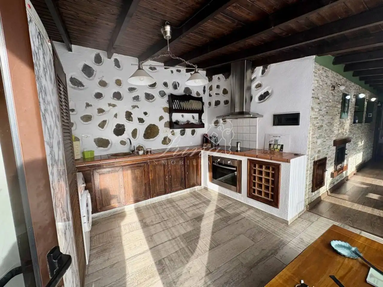 Cuina de Casa o xalet en venda en Villa de Mazo amb Terrassa i Piscina