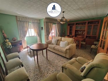 Appartamento con balcone in vendita a Mancha Real