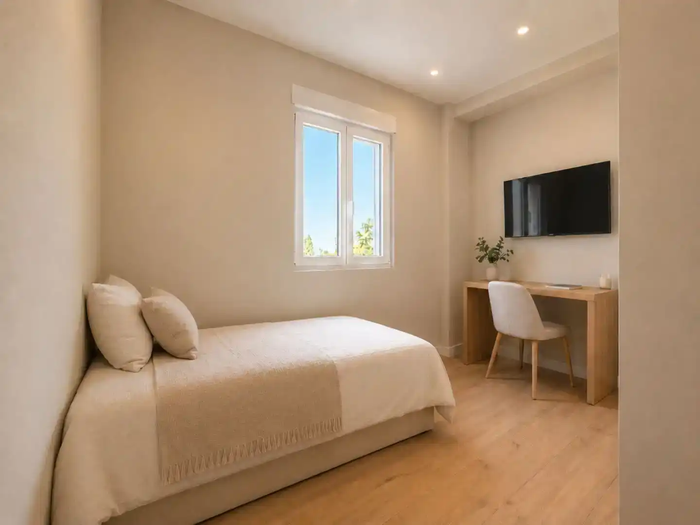Schlafzimmer von Wohnung zur Miete in Granada mit Klimaanlage und Möbliert