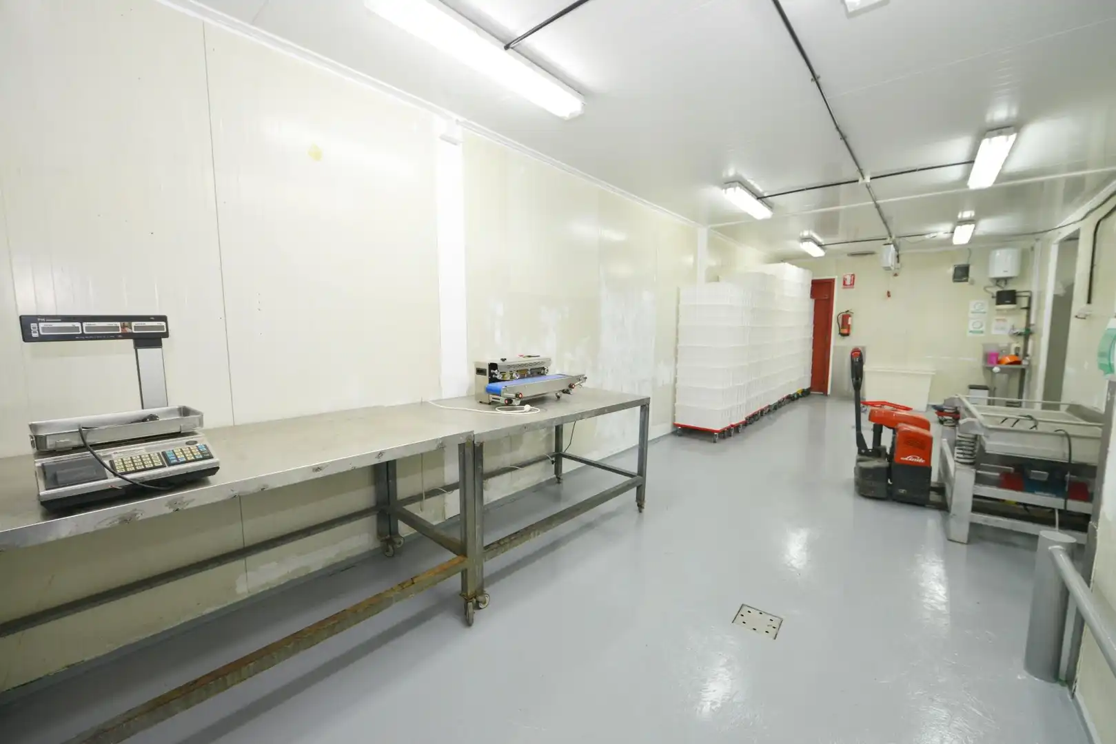 Nave industrial en venta en Calle ISAAC PERAL, Altos del Olivar - El Caracol