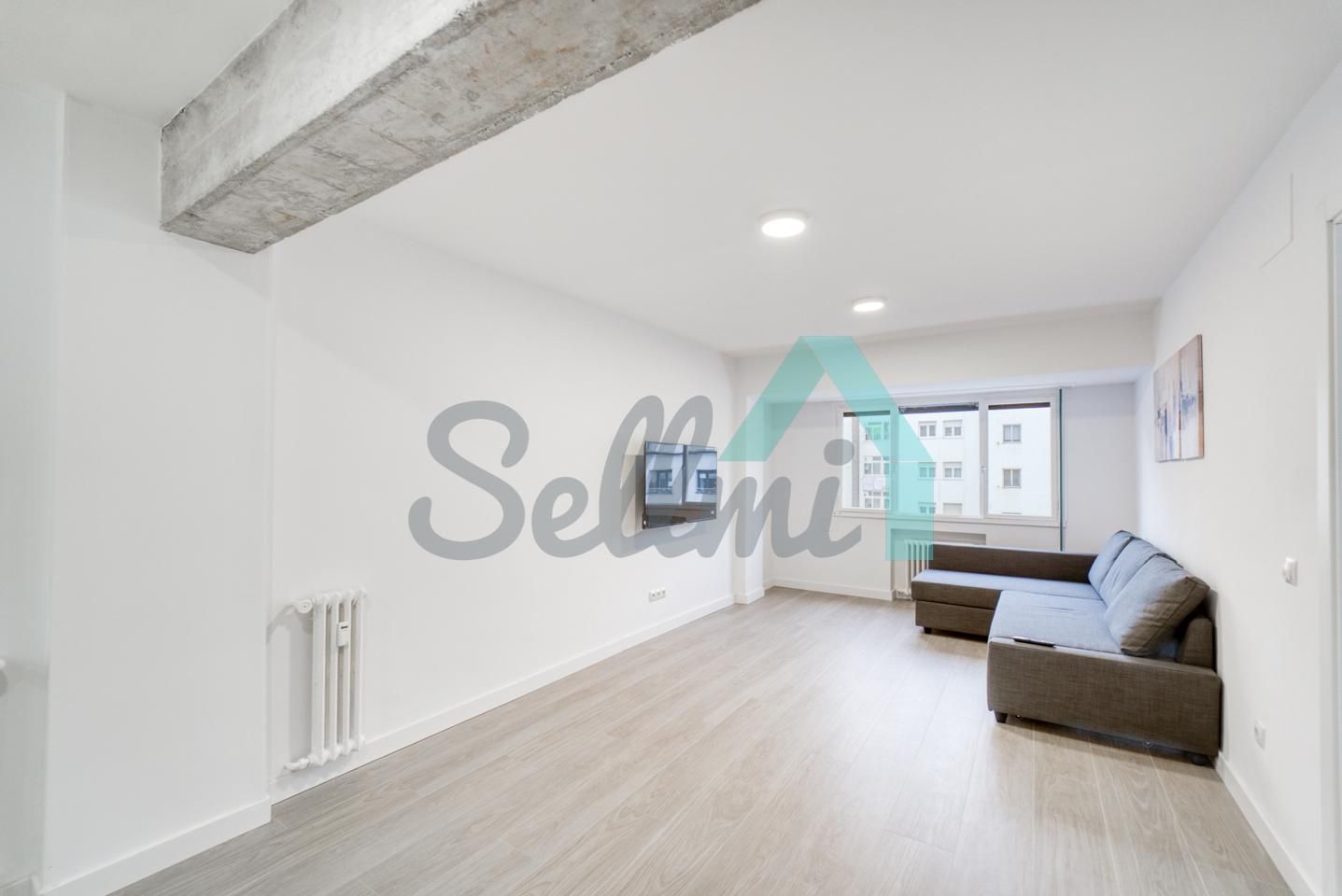 Living room of Flat to rent in Oviedo   with Heating and Storage room