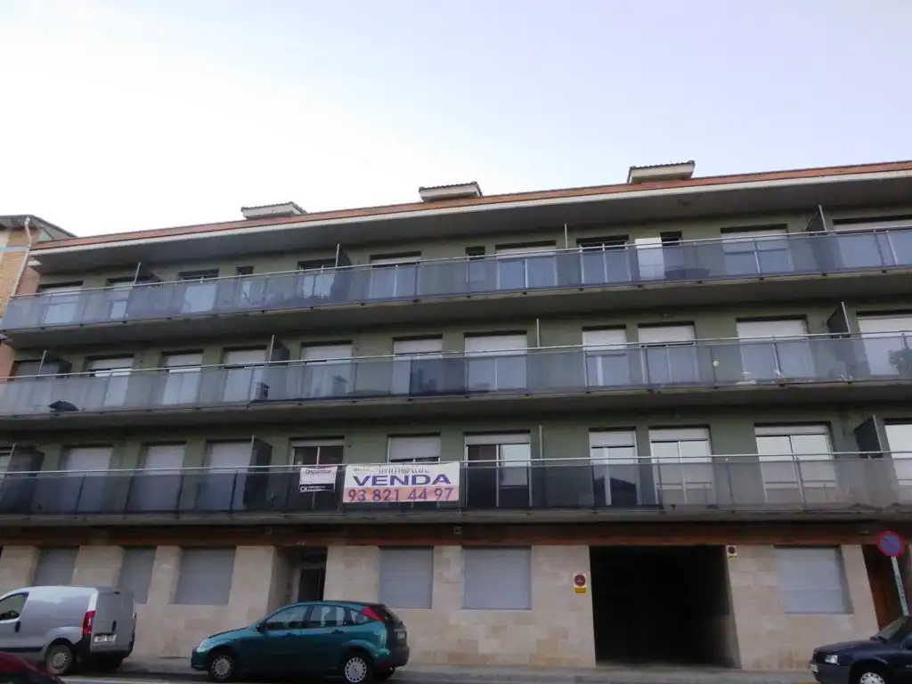 Individual en venta en Carrer Llobregat 73