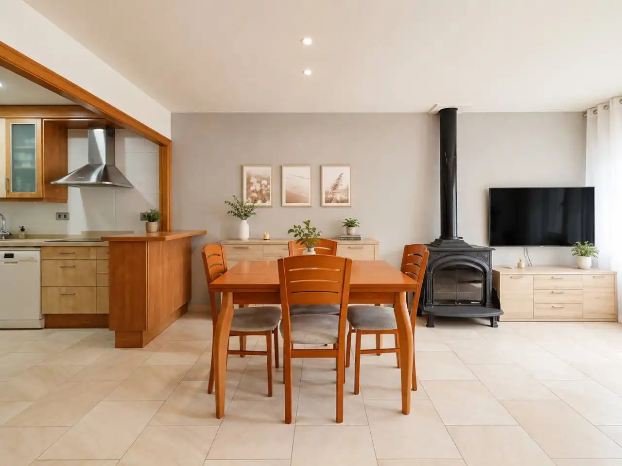Comedor de Casa adosada en venta en Manresa con Aire acondicionado, Calefacción y Terraza