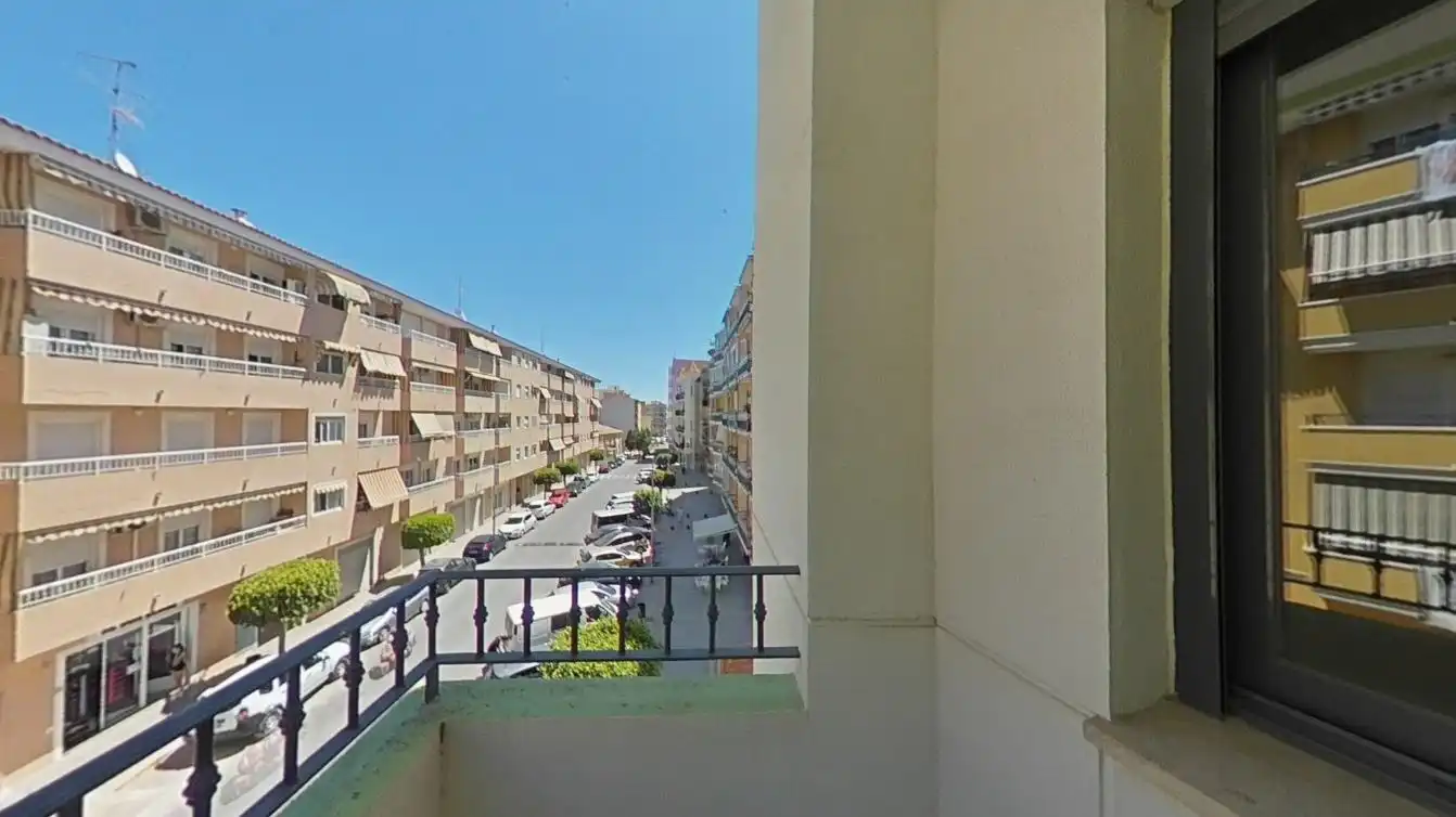Vista exterior de Pis en venda en Villajoyosa / La Vila Joiosa amb Traster