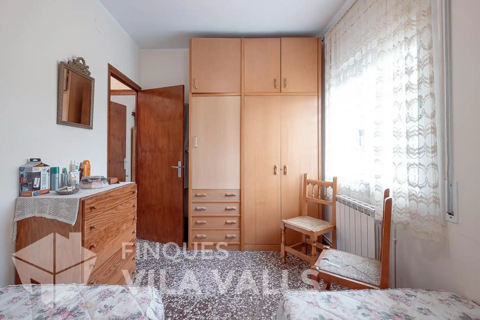 Dormitori de Casa o xalet en venda en Sant Feliu de Codines amb Jardí privat i Piscina