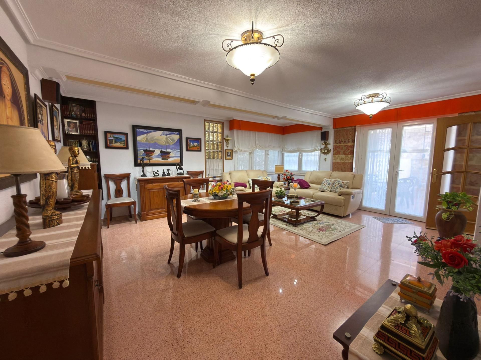 Living room of Planta baja for sale in Alicante / Alacant  with Heating, Private garden and Terrace