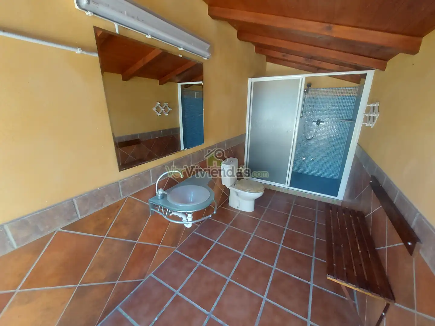 Bathroom of Houses for sale in Olèrdola  with Air Conditioner, Heating and Private garden