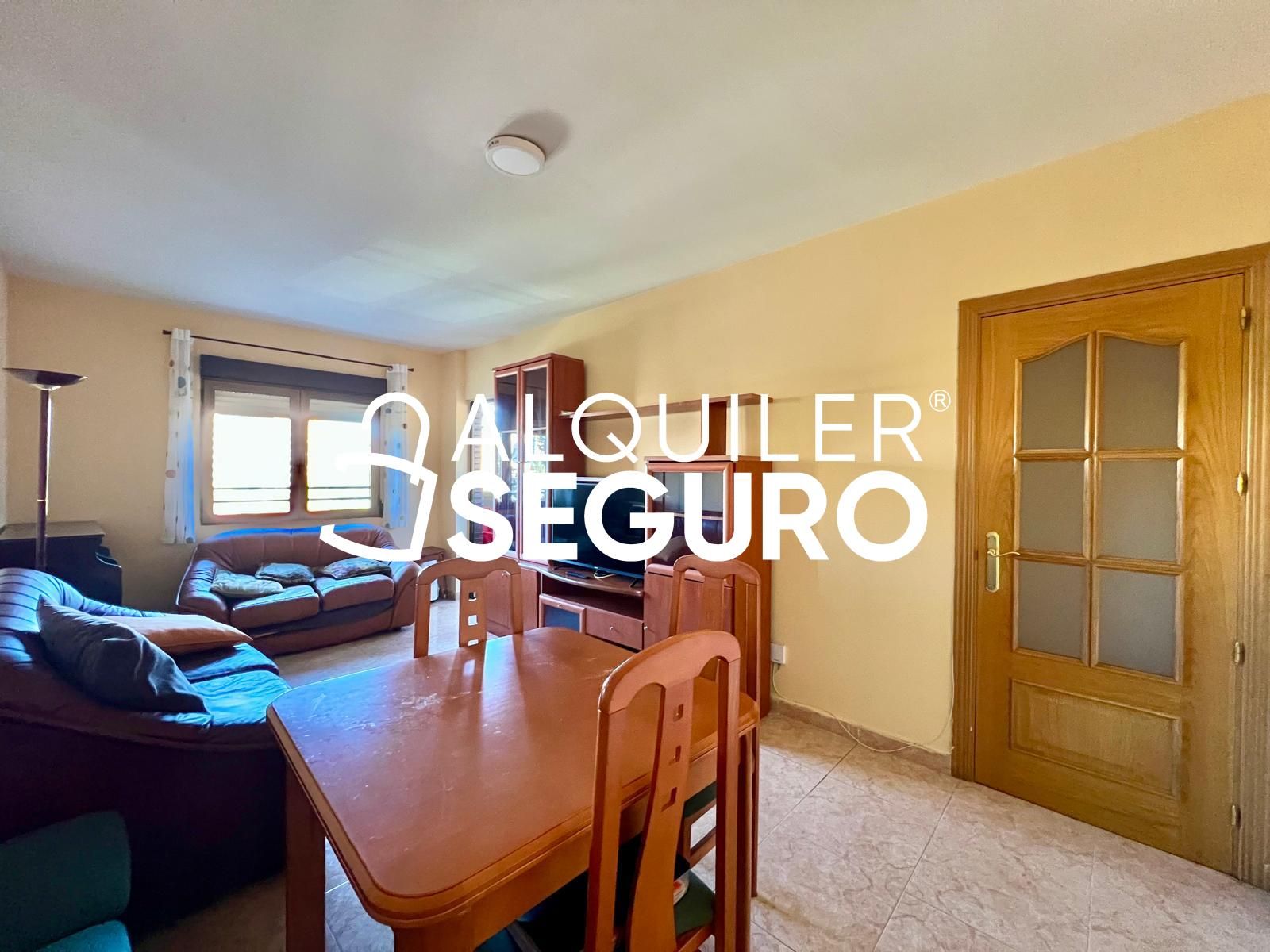 Vista exterior de Pis de lloguer en  Madrid Capital amb Calefacció, Terrassa i Moblat