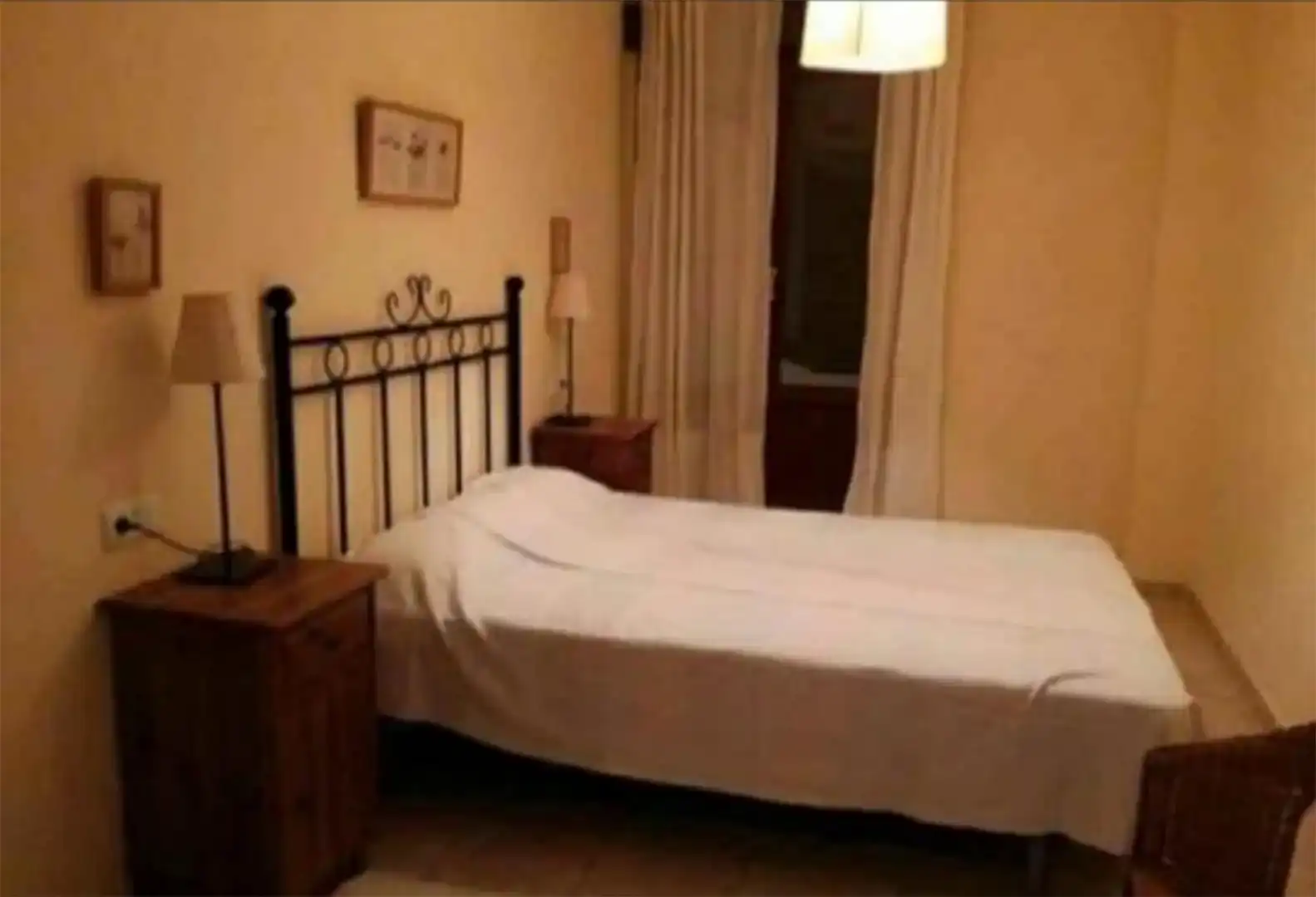Dormitori de Pis de lloguer en Ayamonte ciudad
