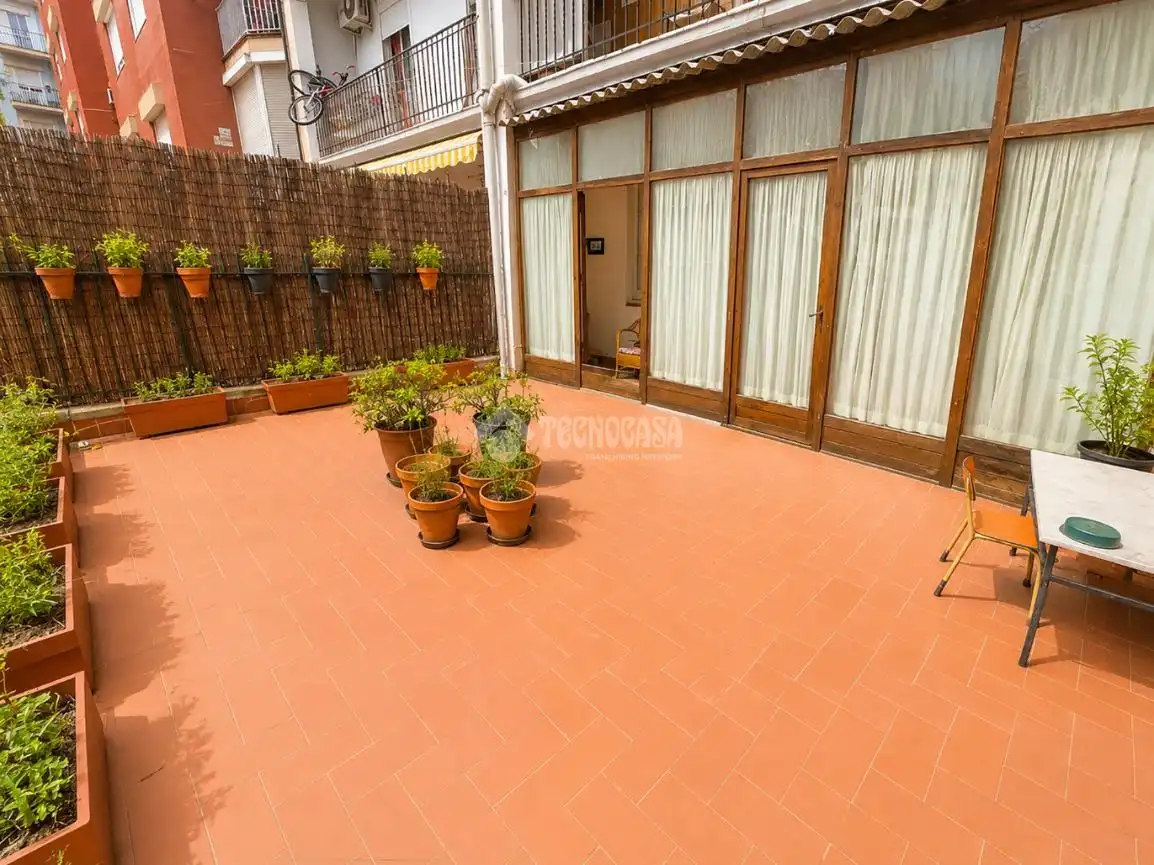 Terraza de Piso en venta en Barcelona con Calefacción y Terraza