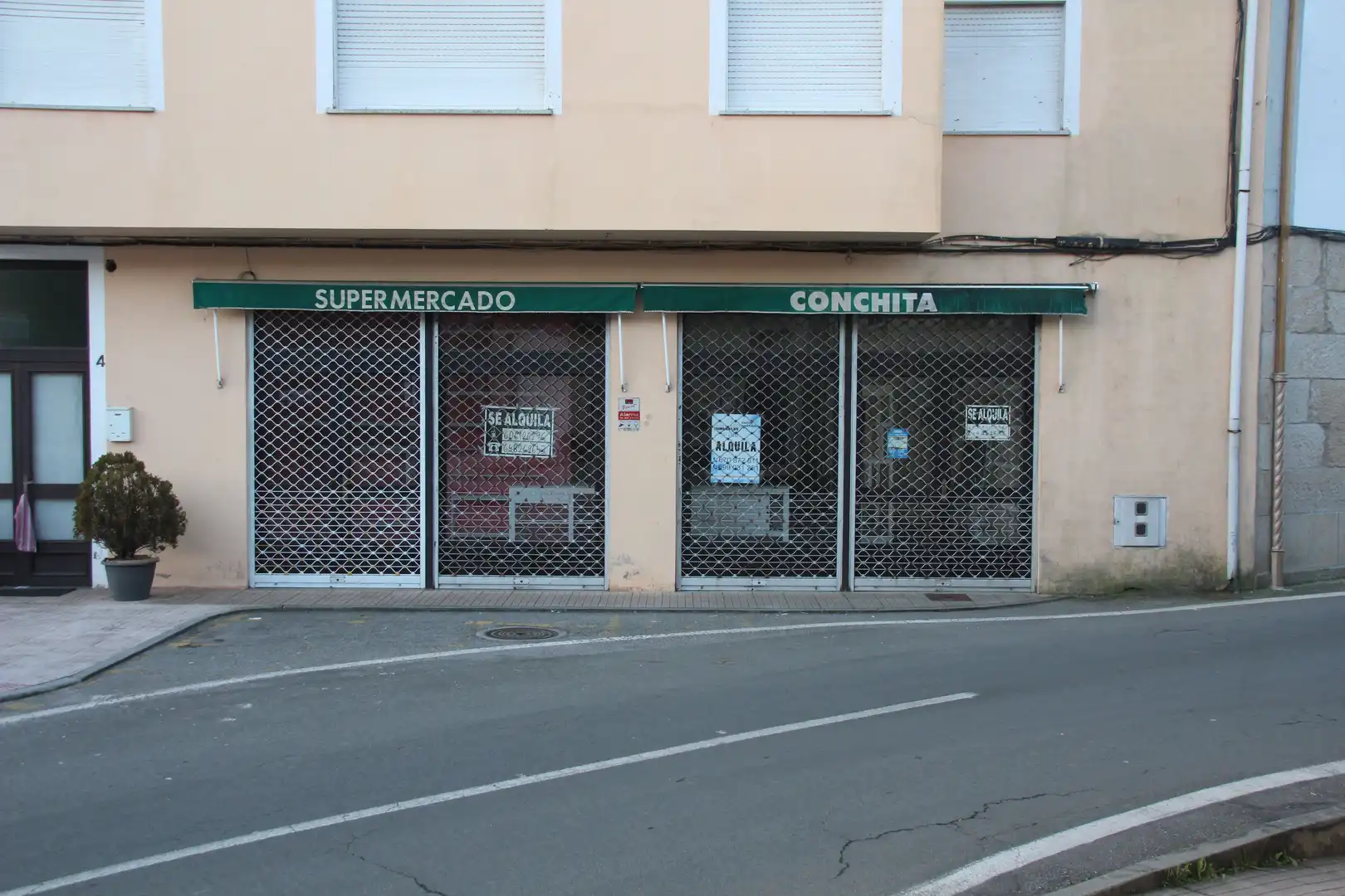 Local comercial en alquiler en Valga, imagen 3