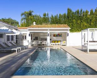 Swimming pool of House or chalet for sale in Benahavís  with Air Conditioner, Private garden and Terrace