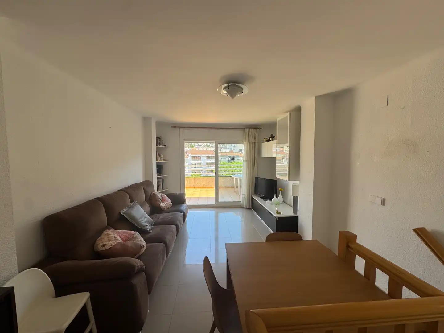 Sala d'estar de Àtic en venda en Roses amb Aire condicionat, Calefacció i Terrassa