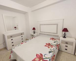 Bedroom of Flat to rent in Badajoz Capital  with Air Conditioner and Furnished