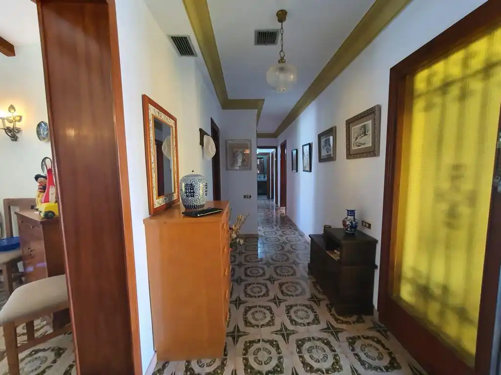 Chalet con jardín en venta en Centro Internacional, imagen 14