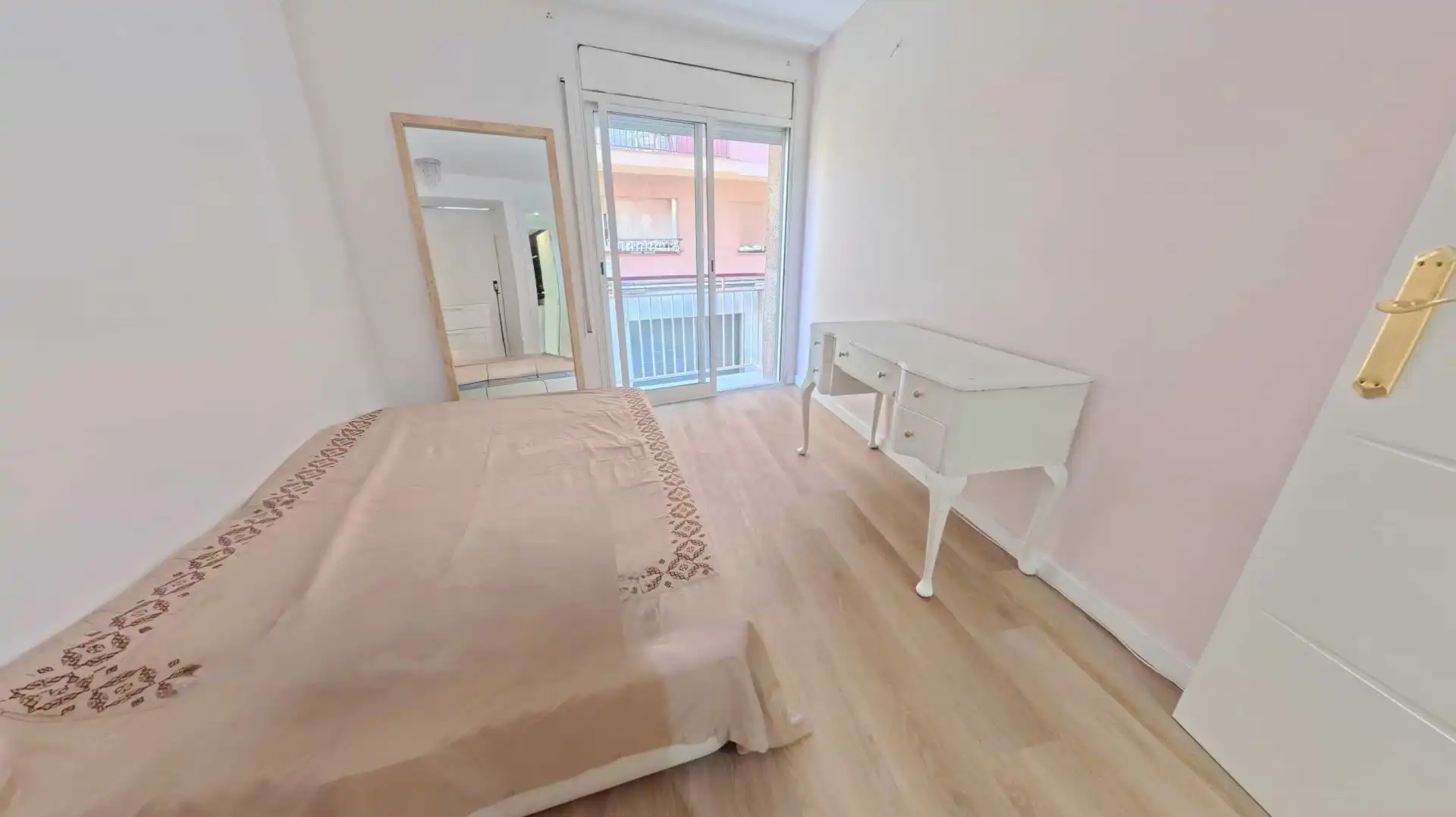Wohnung zum Verkauf in de Llinars, imagen 7