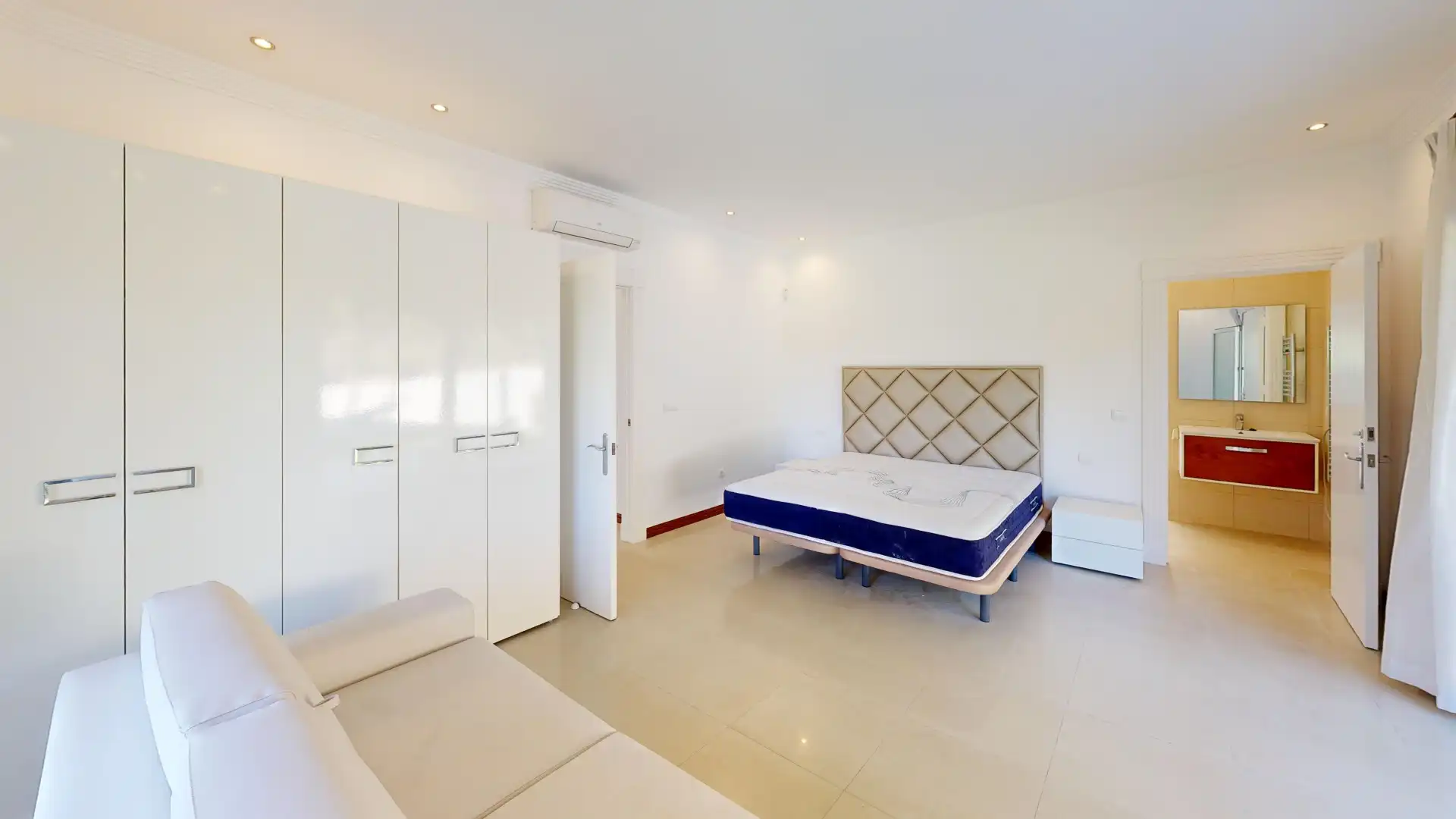 Habitación de Casa o chalet en venta en Sotogrande con Aire acondicionado, Jardín privado y Terraza