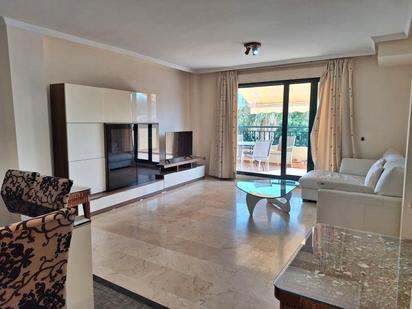 Living room of Flat for sale in Benalmádena  with Air Conditioner, Heating and Terrace