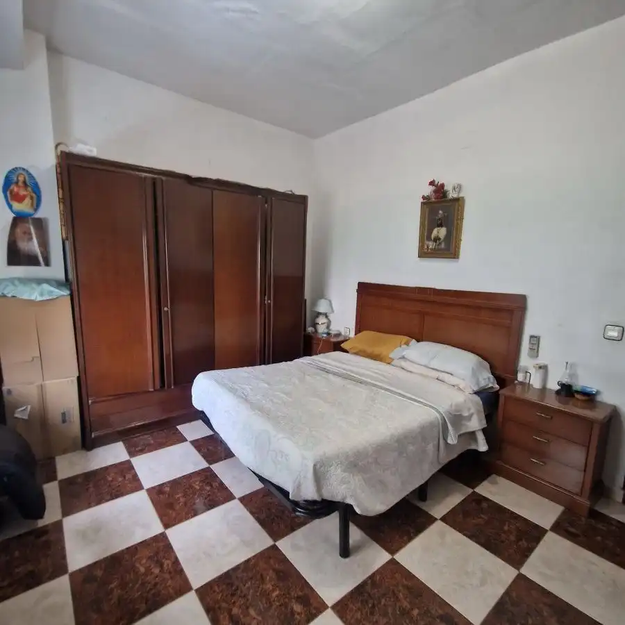 Habitación de Residencial en venta en Almogía