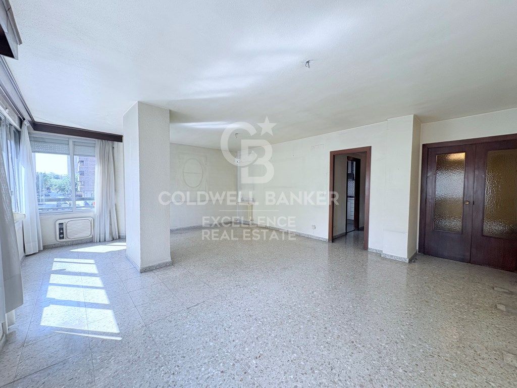 Living room of Flat for sale in  Valencia Capital  with Heating, Terrace and Oven