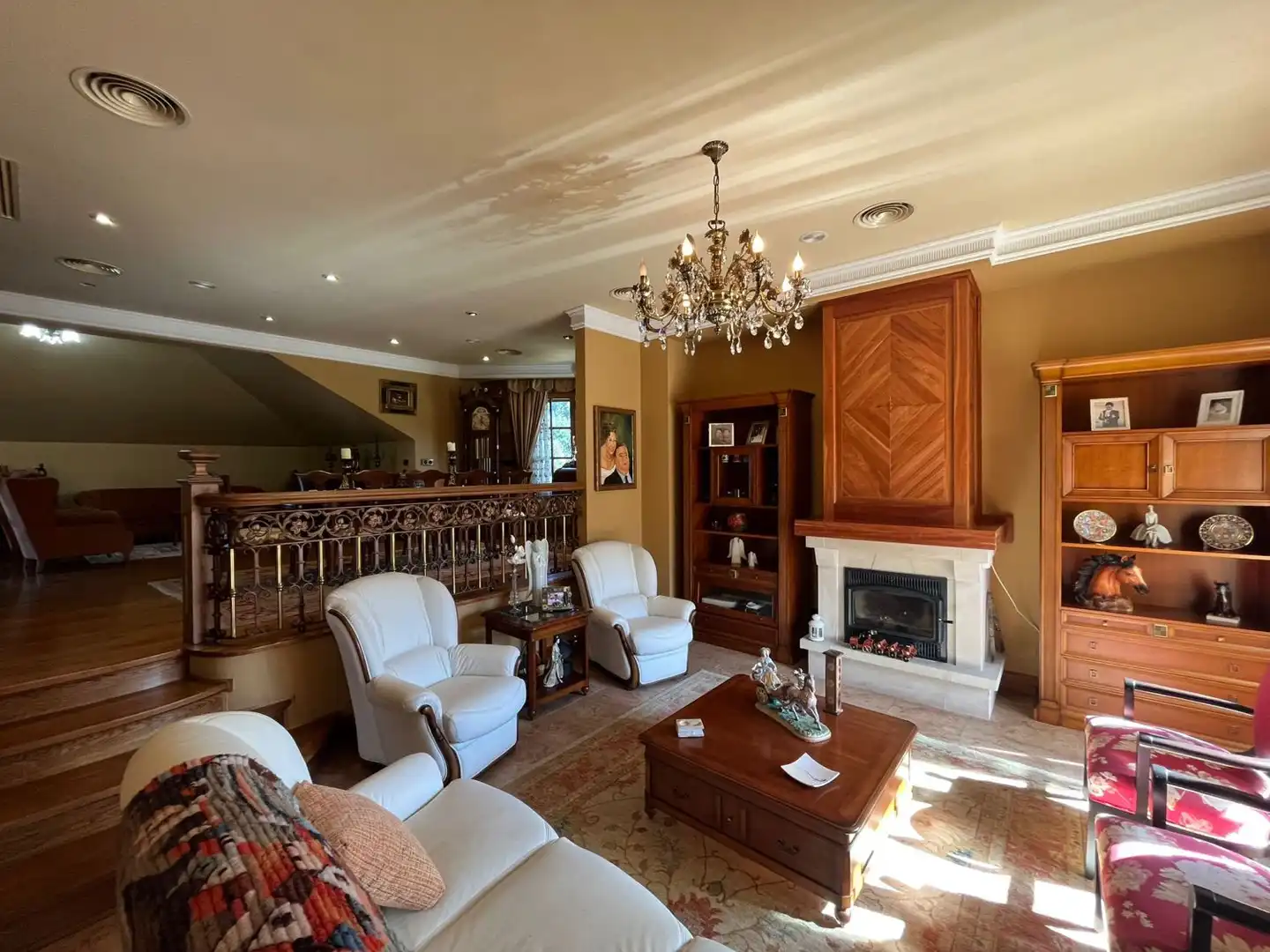 Sala de estar de Casa o chalet en venta en Noja con Calefacción, Trastero y Jacuzzi
