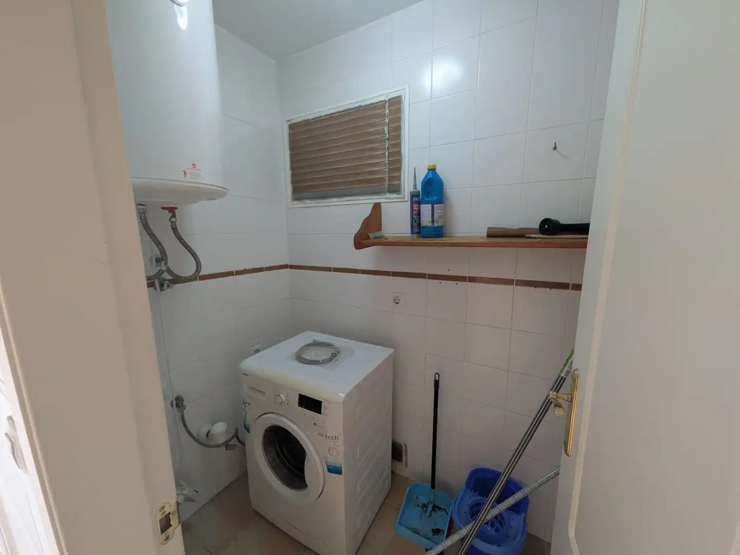 Baño de Casa adosada en venta en Aznalcázar con Aire acondicionado y Terraza