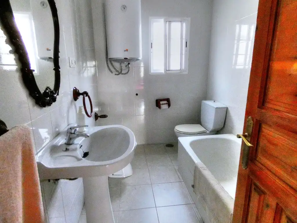 Baño de Finca rústica en venta en Vélez-Málaga con Jardín privado