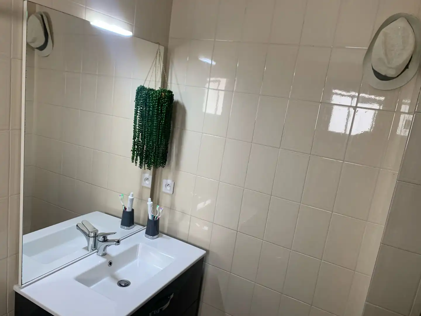 Bany de Pis en venda en Roses amb Aire condicionat, Calefacció i Terrassa
