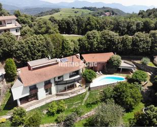 Vista exterior de Casa o xalet en venda en Sant Joan Les Fonts amb Aire condicionat, Terrassa i Piscina