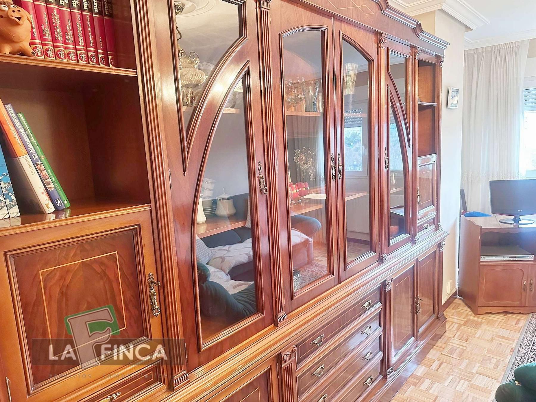 Pis en venda a  DE PANDO, HUCA - La Cadellada