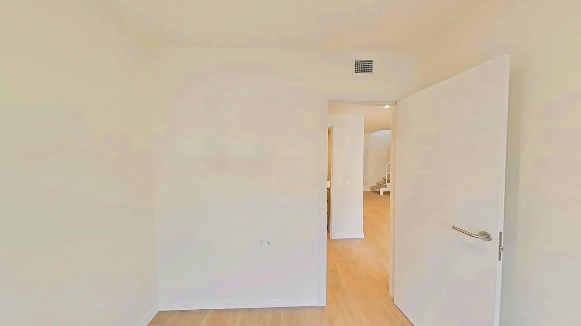 Ático en venta en Cubelles con Aire acondicionado, Calefacción y Jardín privado