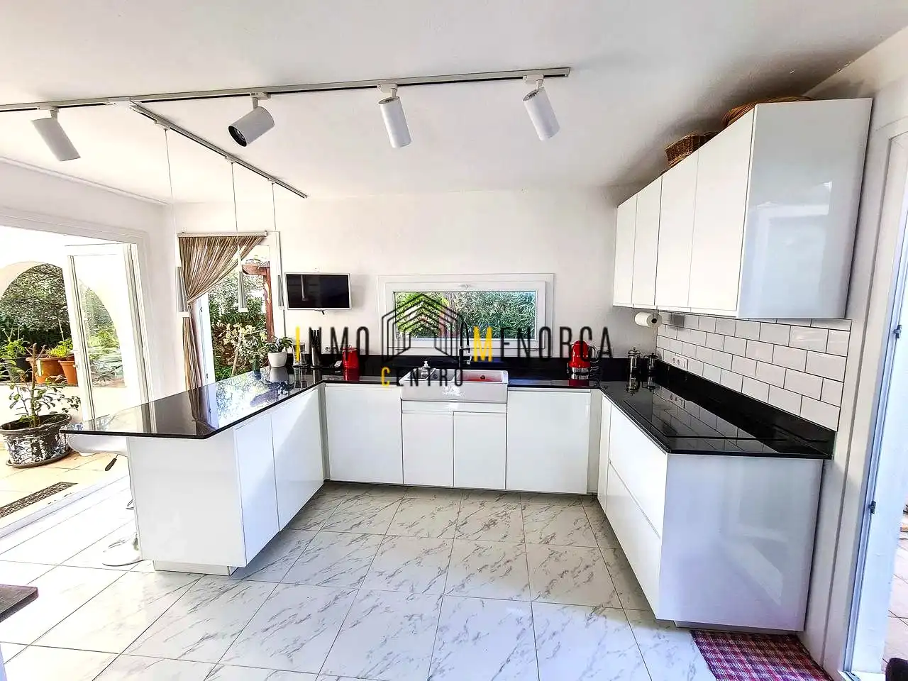 House with pool for sale in Cala Blanca, imagen 14