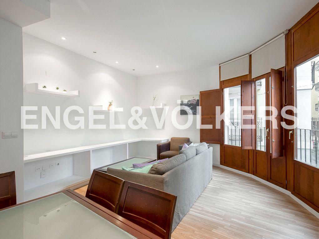 Sala d'estar de Pis de lloguer en  Valencia Capital amb Aire condicionat, Calefacció i Moblat